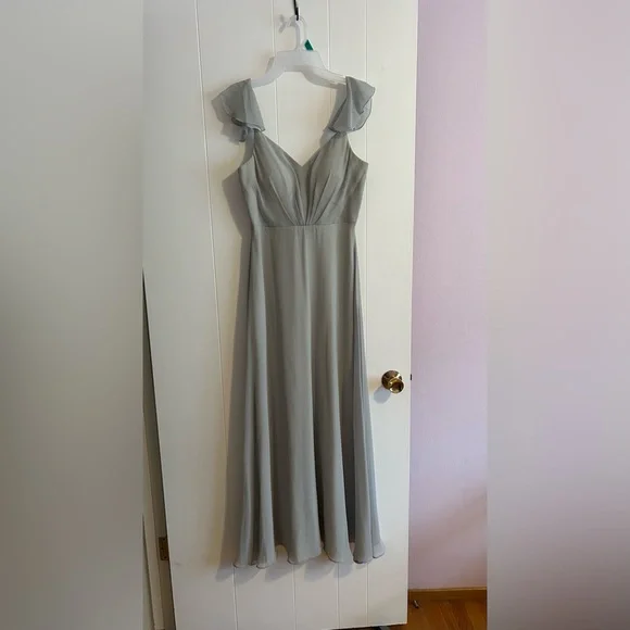 Birdy grey dove grey bridesmaid dress with fluttery cap sleeves (hemmed to ~5’4) - Picture 3 of 7